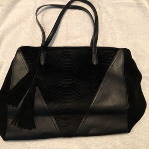 Large Black Sondra Roberts 100% Leather Tote